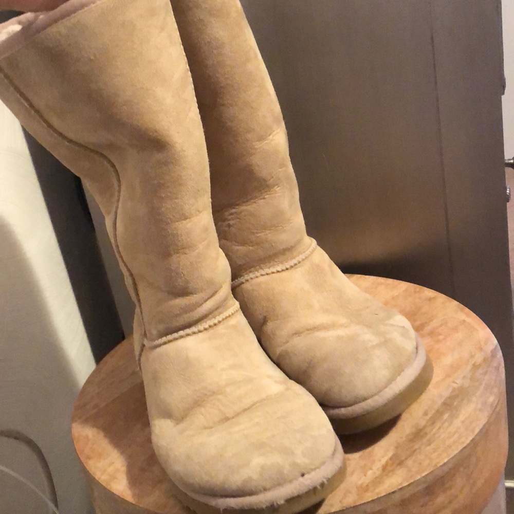 Size 8 light tan Ugg classic tall boots